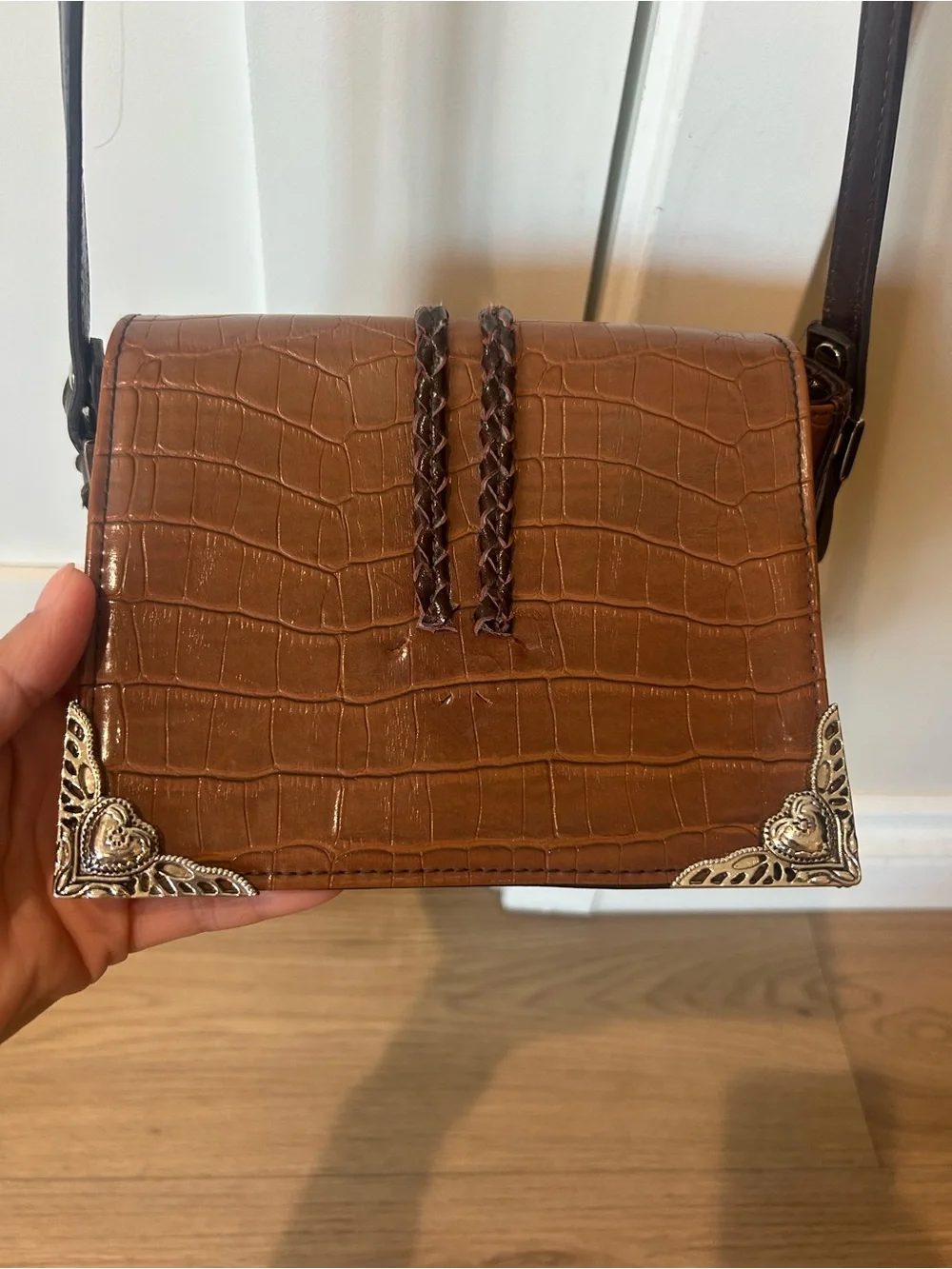 Vintage Brighton Brown Croc-Embossed Crossbody Bag with Western Silver Accents